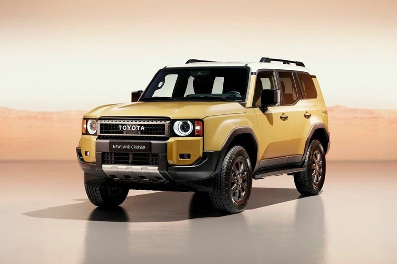 Tại thị trường Mỹ, Toyota chỉ bán mẫu Land Cruiser 250, còn có tên gọi là Land Cruiser Prado tại các thị trường khác Tại thị trường Mỹ, Toyota chỉ bán mẫu Land Cruiser 250, còn có tên gọi là Land Cruiser Prado tại các thị trường khác