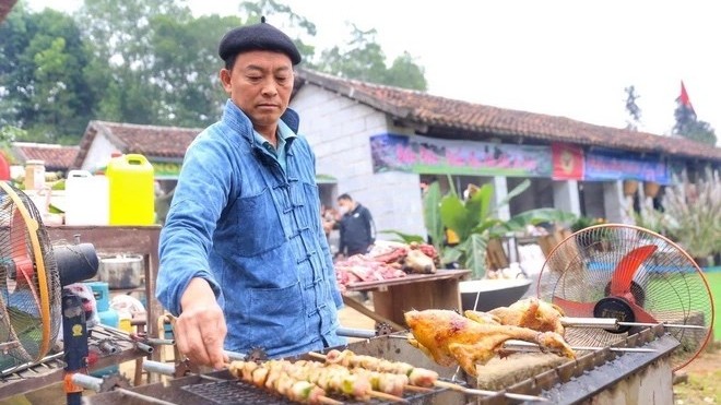 Nghỉ lễ 30/4-1/5: Trải nghiệm phiên chợ vùng cao độc đáo trong lòng Hà Nội