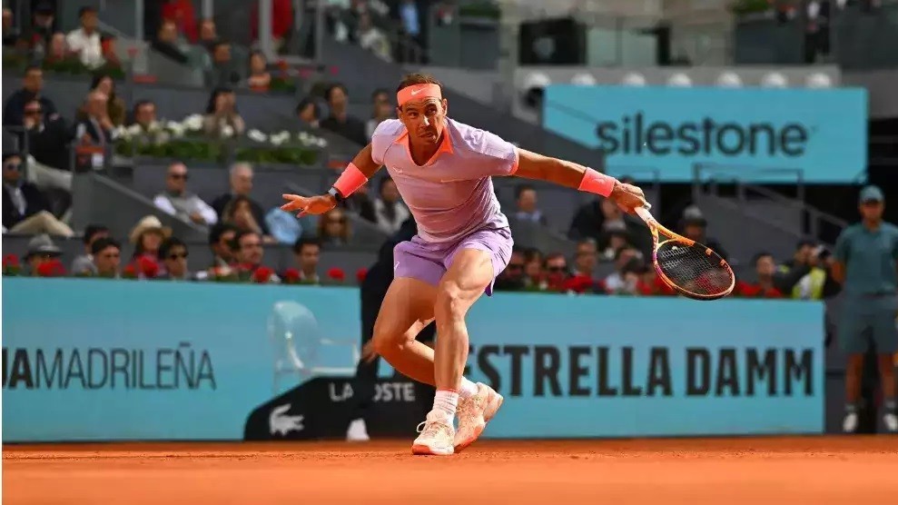 Madrid Open 2024: Rafael Nadal thắng tay vợt 16 tuổi Darwin Blanch