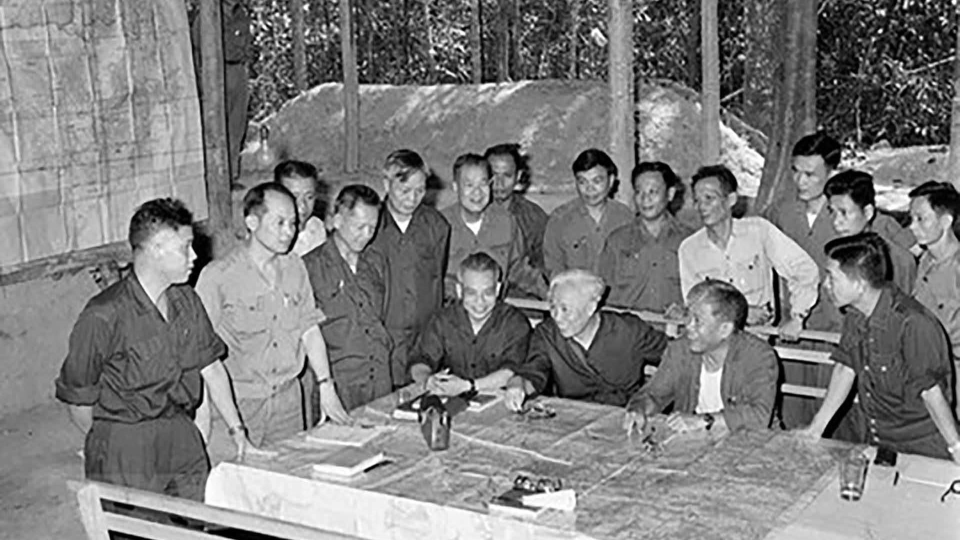 Kỷ niệm 49 năm Ngày Giải phóng miền Nam, thống nhất đất nước: Mùa Xuân chiến thắng