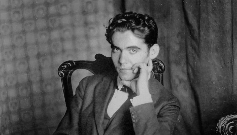 Federico García Lorca là tượng đài trong lòng người yêu thơ và nghệ thuật trên khắp thế giới. (Nguồn: Larazon) Federico García Lorca là tượng đài trong lòng người yêu thơ và nghệ thuật trên khắp thế giới. (Nguồn: Larazon)