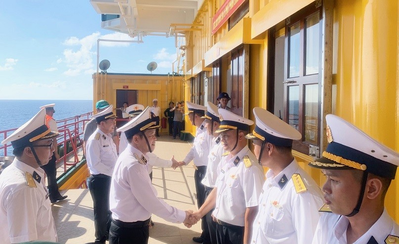 Hành trình về Trường Sa những ngày tháng Tư lịch sử Hành trình về Trường Sa những ngày tháng Tư lịch sử