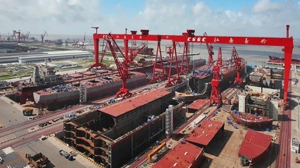 Hé lộ thương vụ mua sắm tàu lớn nhất thế giới giữa Trung Quốc và Qatar