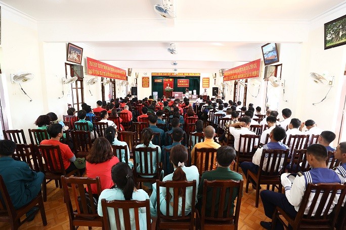 Kiều bào từ 22 quốc gia với hành trình vì biển, đảo quê hương năm 2024 Kiều bào từ 22 quốc gia với hành trình vì biển, đảo quê hương năm 2024