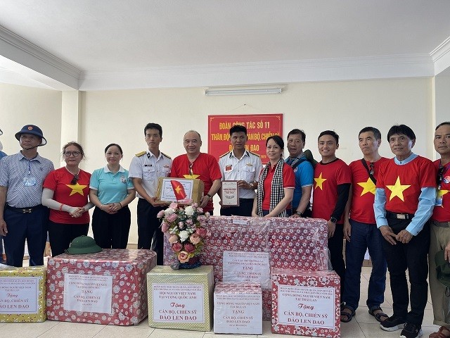 Kiều bào từ 22 quốc gia với hành trình vì biển, đảo quê hương năm 2024 Kiều bào từ 22 quốc gia với hành trình vì biển, đảo quê hương năm 2024