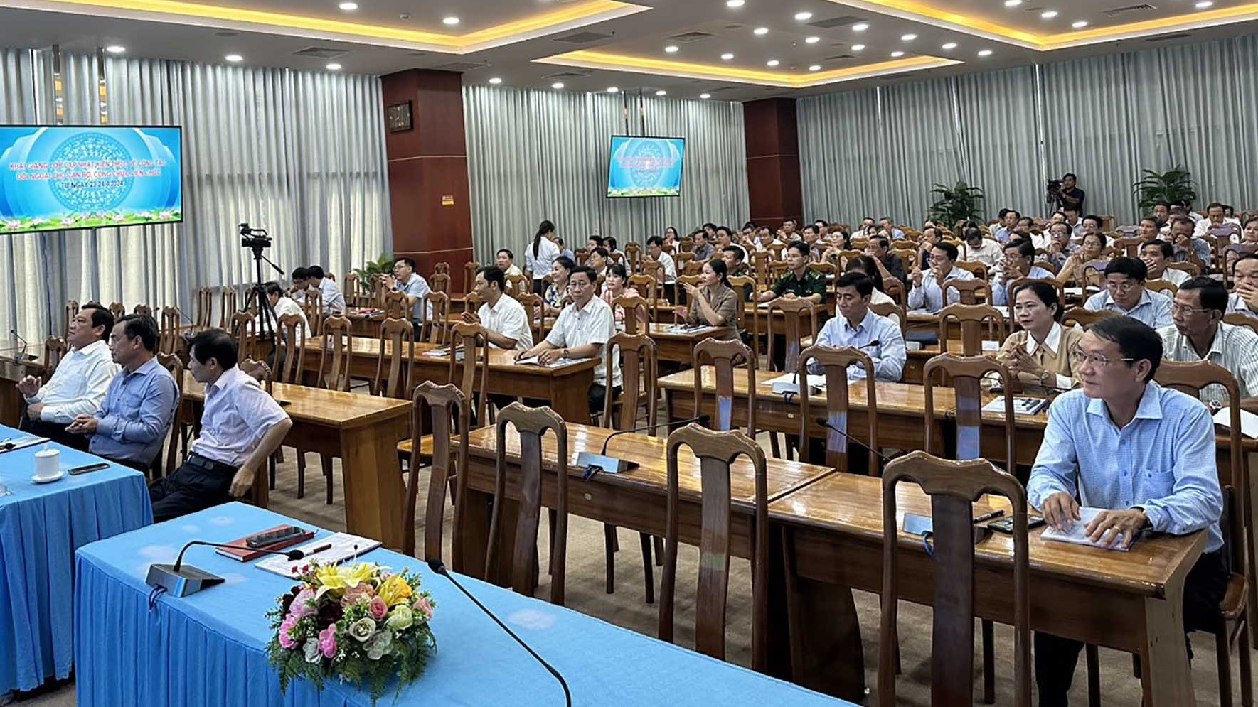 Tổ chức khóa bồi dưỡng kiến thức và kỹ năng đối ngoại cho tỉnh Cà Mau