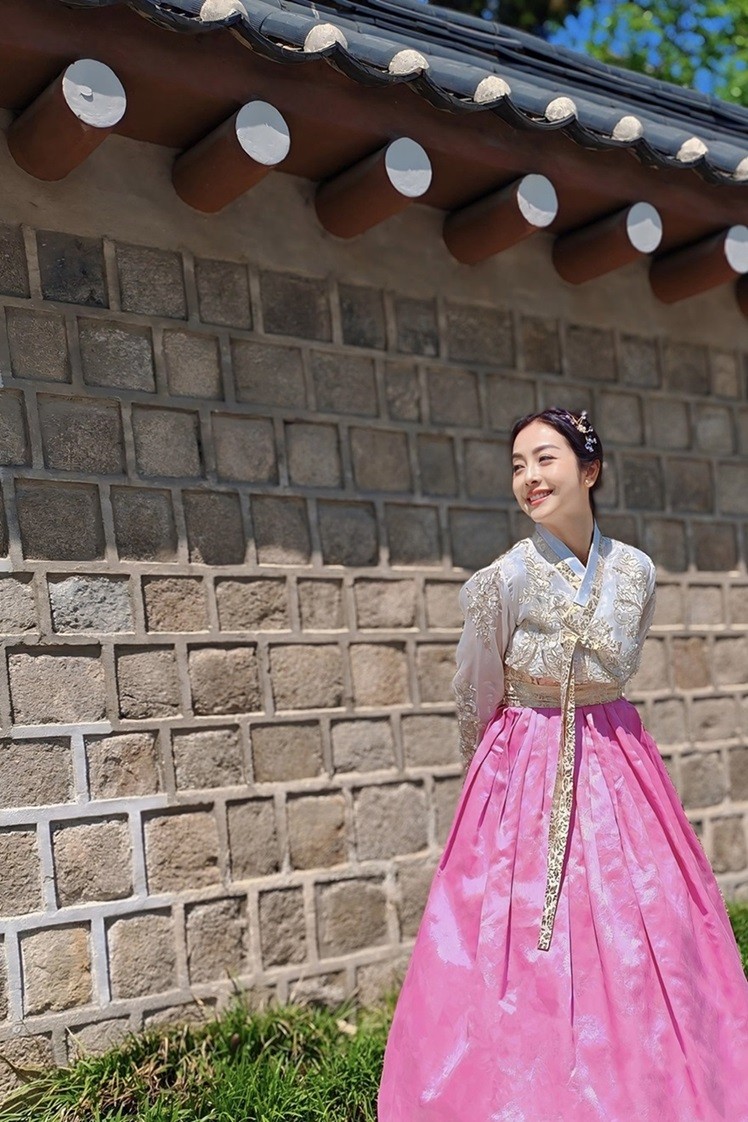 Hoa hậu Jennifer Phạm Hoa hậu Jennifer Phạm