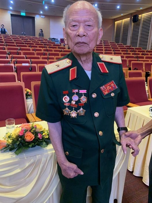 Bà Hà Thị Diệu Hồng Bà Hà Thị Diệu Hồng