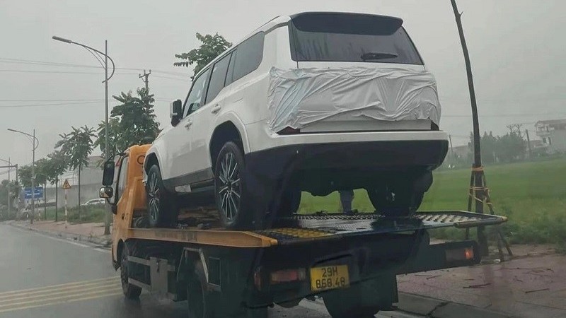 Lexus GX 2024 lộ diện tại Việt Nam, ngày ra mắt không còn xa