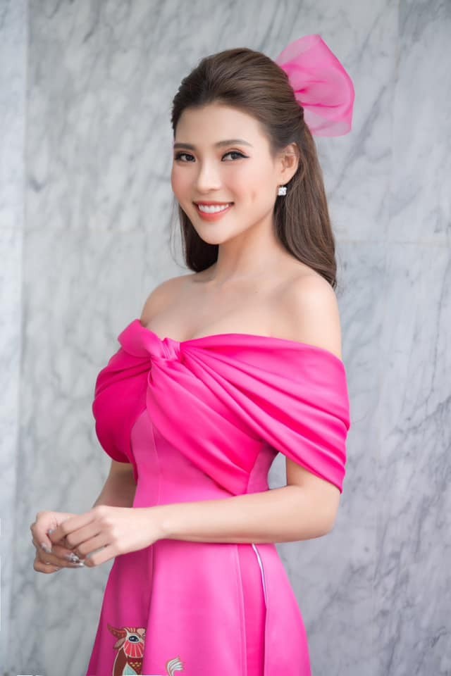 Nhan sắc Thúy Diễm