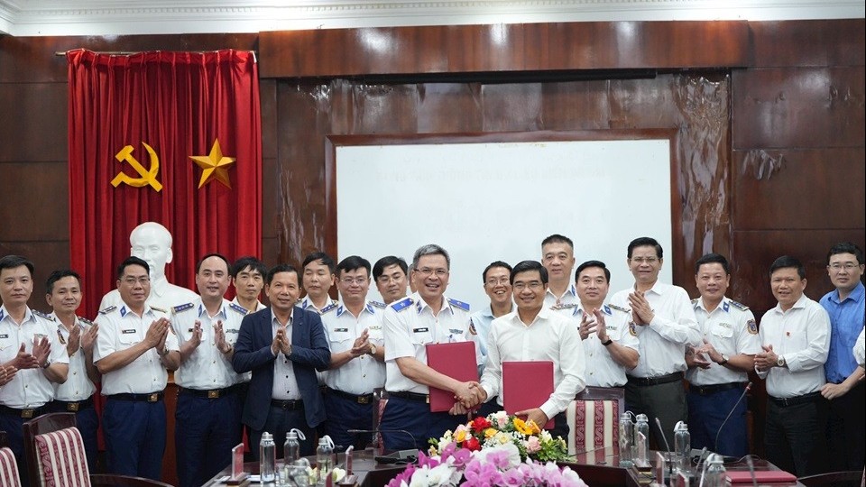 Cục Biển và Hải đảo Việt Nam tăng cường phối hợp với Bộ Tư lệnh Cảnh sát biển Việt Nam bảo vệ biển đảo quê hương