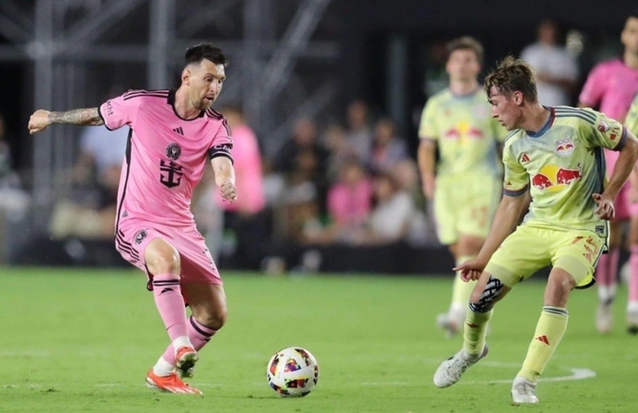 Messi lập kỷ lục trong ngày Inter Miami thắng đậm Messi lập kỷ lục giúp Inter Miami đại thắng