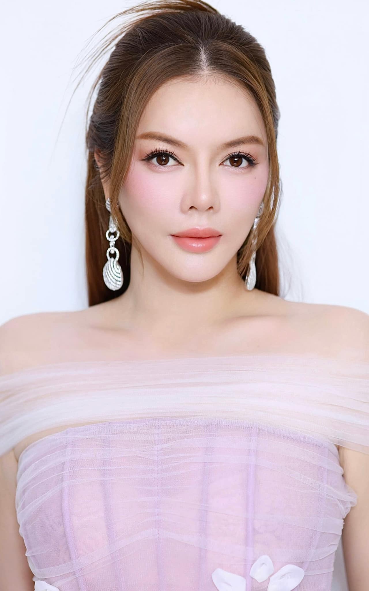 Lý Nhã Kỳ Lý Nhã Kỳ