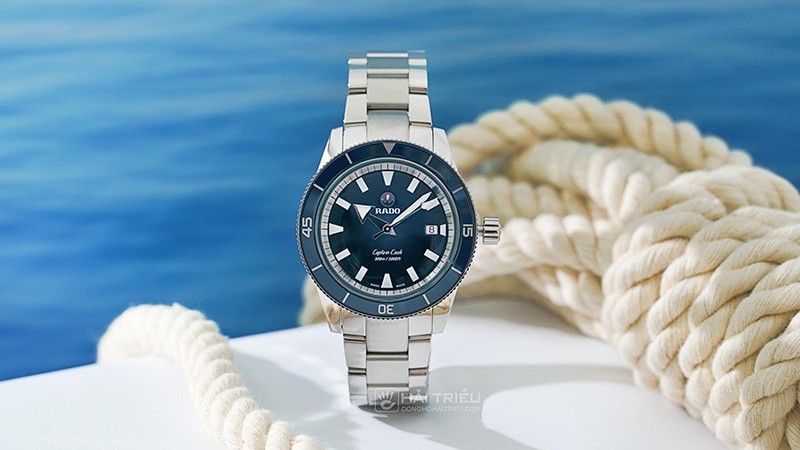 Đồng hồ chống nước 30ATM là gì, phù hợp với ai, đeo đi đâu?