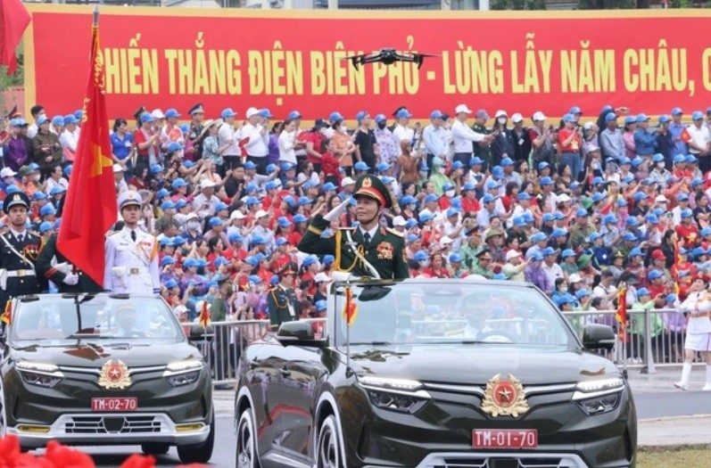 Diễu binh, diễu hành kỷ niệm 70 năm Chiến thắng Điện Biên Phủ Diễu binh, diễu hành kỷ niệm 70 năm Chiến thắng Điện Biên Phủ