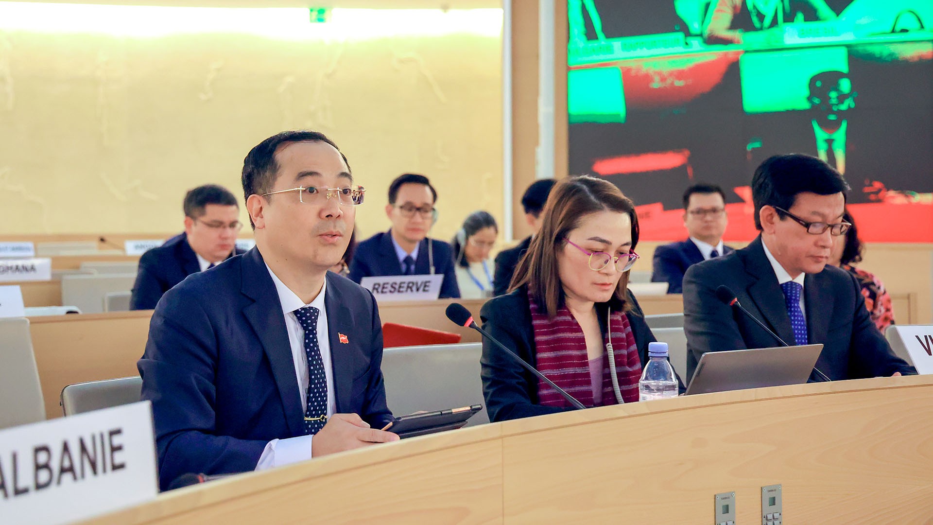 Cộng đồng quốc tế đánh giá cao thành tựu của Việt Nam về bảo vệ và thúc đẩy quyền con người Cộng đồng quốc tế đánh giá cao thành tựu của Việt Nam về bảo vệ và thúc đẩy quyền con người