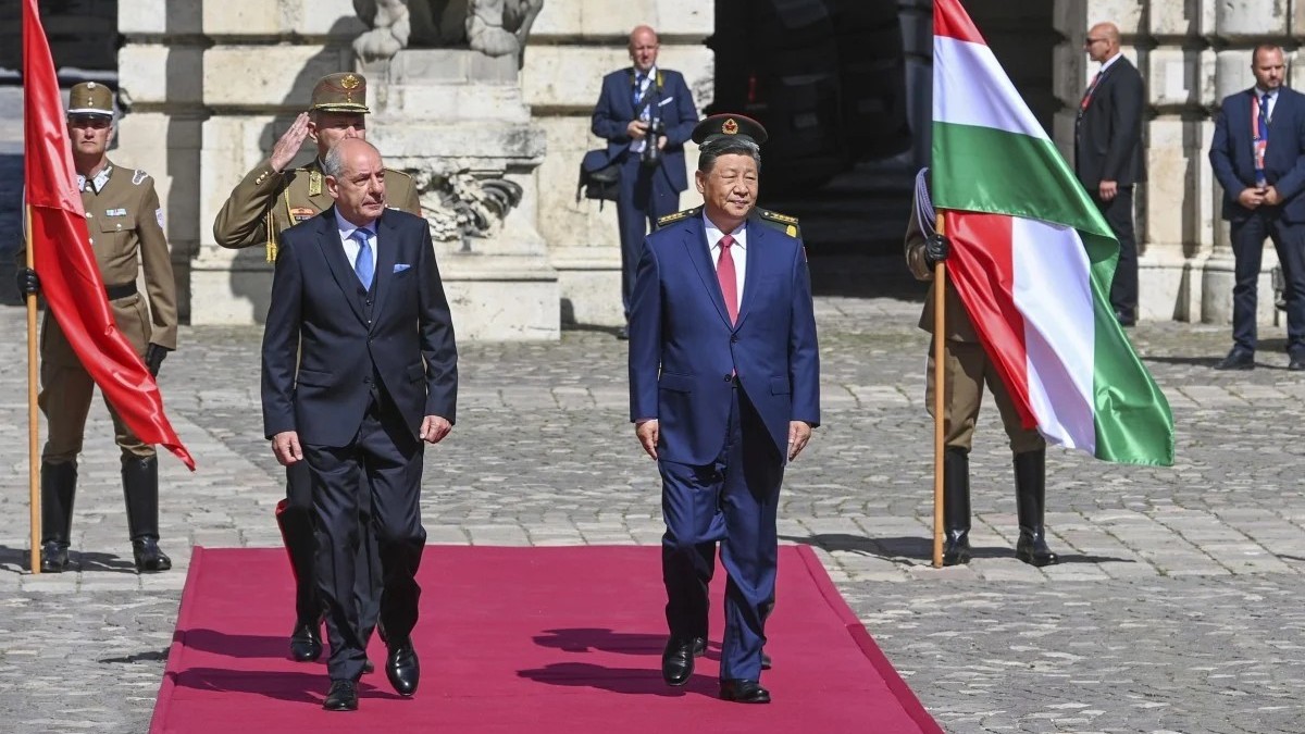 Điểm tin thế giới sáng 10/5: Malaysia mua tàu chiến từ Thổ Nhĩ Kỳ, tăng trưởng kinh tế Ấn Độ, tập trận không quân ở CH Czech