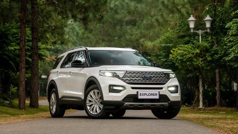 Ford Explorer điều chỉnh tăng giá niêm yết 100 triệu đồng tại Việt Nam