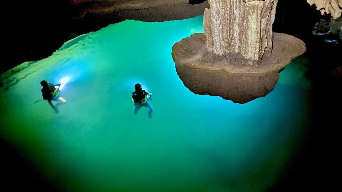 Quảng Bình: Hồ nước vừa được phát hiện tại Vườn quốc gia Phong Nha - Kẻ Bàng có gì đặc biệt?