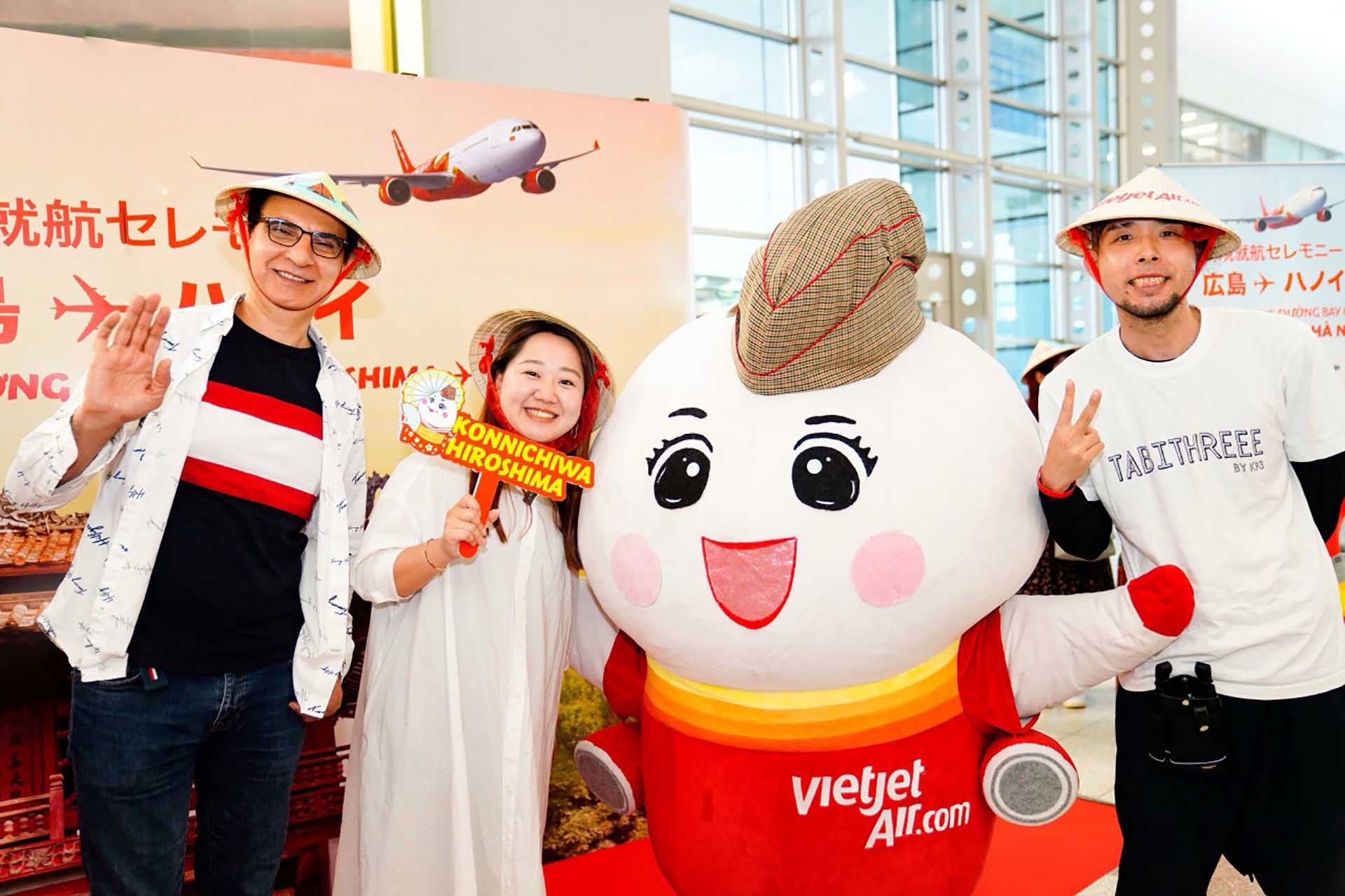 Vietjet vừa khai trương đường bay giữa Hà Nội và Hiroshima Vietjet vừa khai trương đường bay giữa Hà Nội và Hiroshima