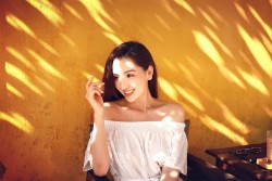 Sao Việt: Hồ Ngọc Hà 'thả thính'; Hiền Thục khoe eo thon Sao Việt: Hồ Ngọc Hà 'thả thính'; Hiền Thục khoe eo thon