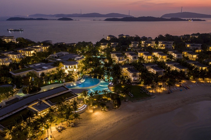 Đoàn cán bộ ngoại giao và báo chí nước ngoài thăm, khảo sát quần thể nghỉ dưỡng  của Tập đoàn Sun Group tại Phú Quốc