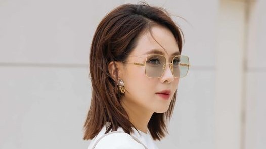 Diễn viên Hồng Diễm 'Trạm cứu hộ trái tim' thanh lịch, cuốn hút