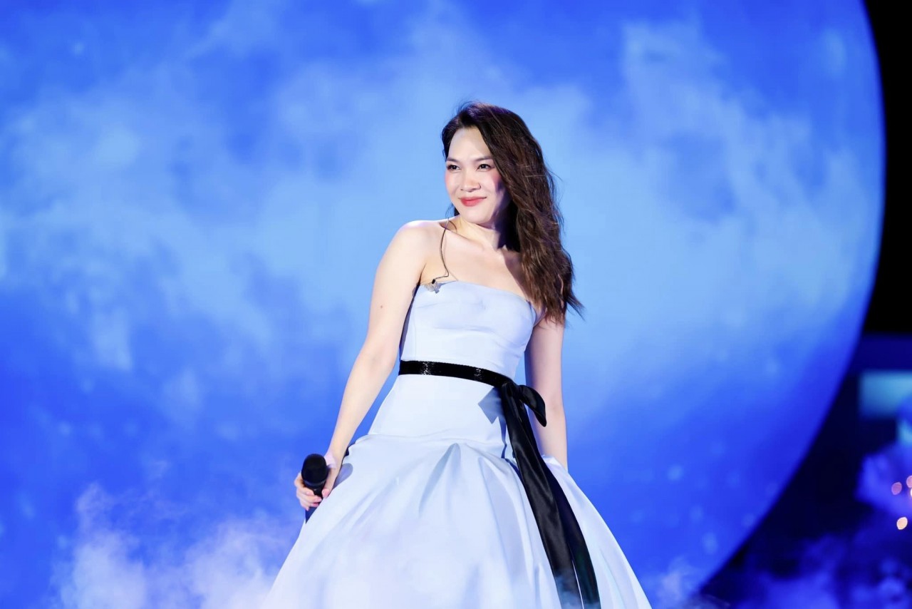 Mỹ Tâm 'Tượng đài nhan sắc' và quan niệm hạnh phúc của ca sĩ Mỹ Tâm