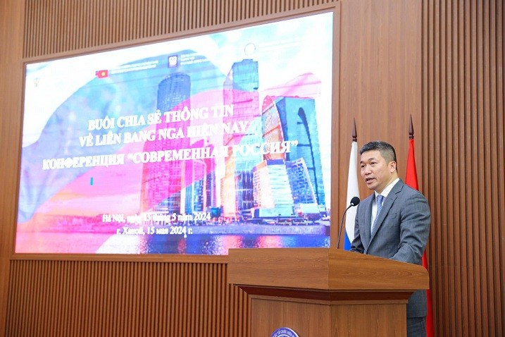 Thúc đẩy tình hữu nghị Việt Nam-Liên bang Nga trong tình hình mới Thúc đẩy tình hữu nghị Việt Nam-Liên bang Nga trong giai đoạn mới