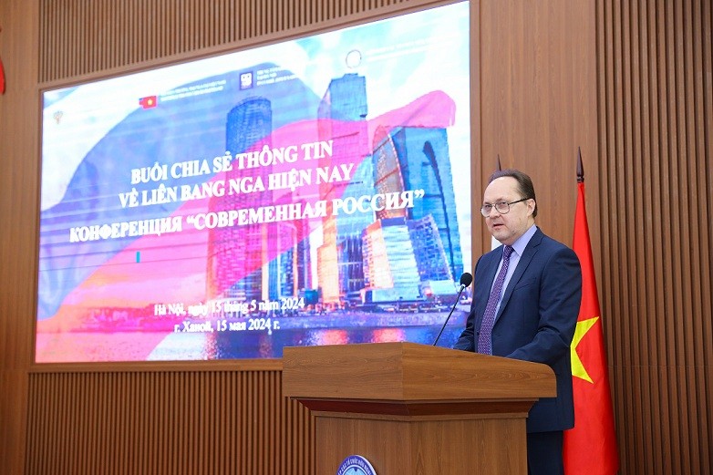 Thúc đẩy tình hữu nghị Việt Nam-Liên bang Nga trong tình hình mới Thúc đẩy tình hữu nghị Việt Nam-Liên bang Nga trong giai đoạn mới