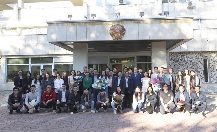 Phát huy tình thần sáng tạo của cộng đồng thanh niên Việt Nam tại Bulgaria Phát huy tình thần sáng tạo của cộng đồng thanh niên Việt Nam tại Bulgaria