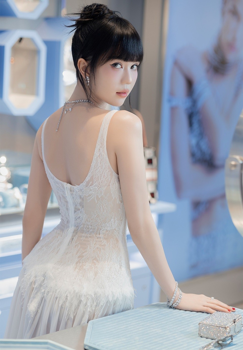 Người mẫu Ngọc Trinh Người mẫu Ngọc Trinh