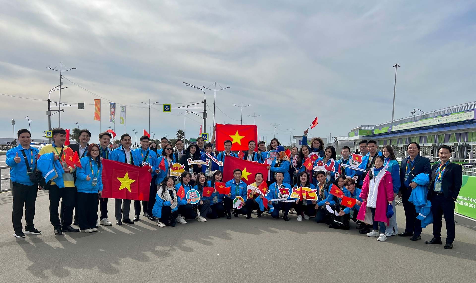 Chìa khóa hội nhập của cô gái Việt Chìa khóa hội nhập của cô gái Việt