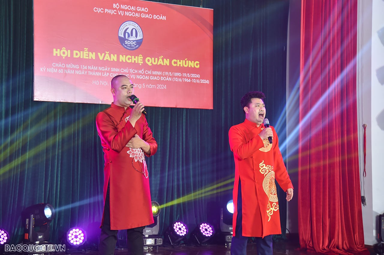 Tưng bừng Hội diễn văn nghệ quần chúng chào mừng kỷ niệm 60 năm Ngày thành lập Cục Phục vụ Ngoại giao đoàn