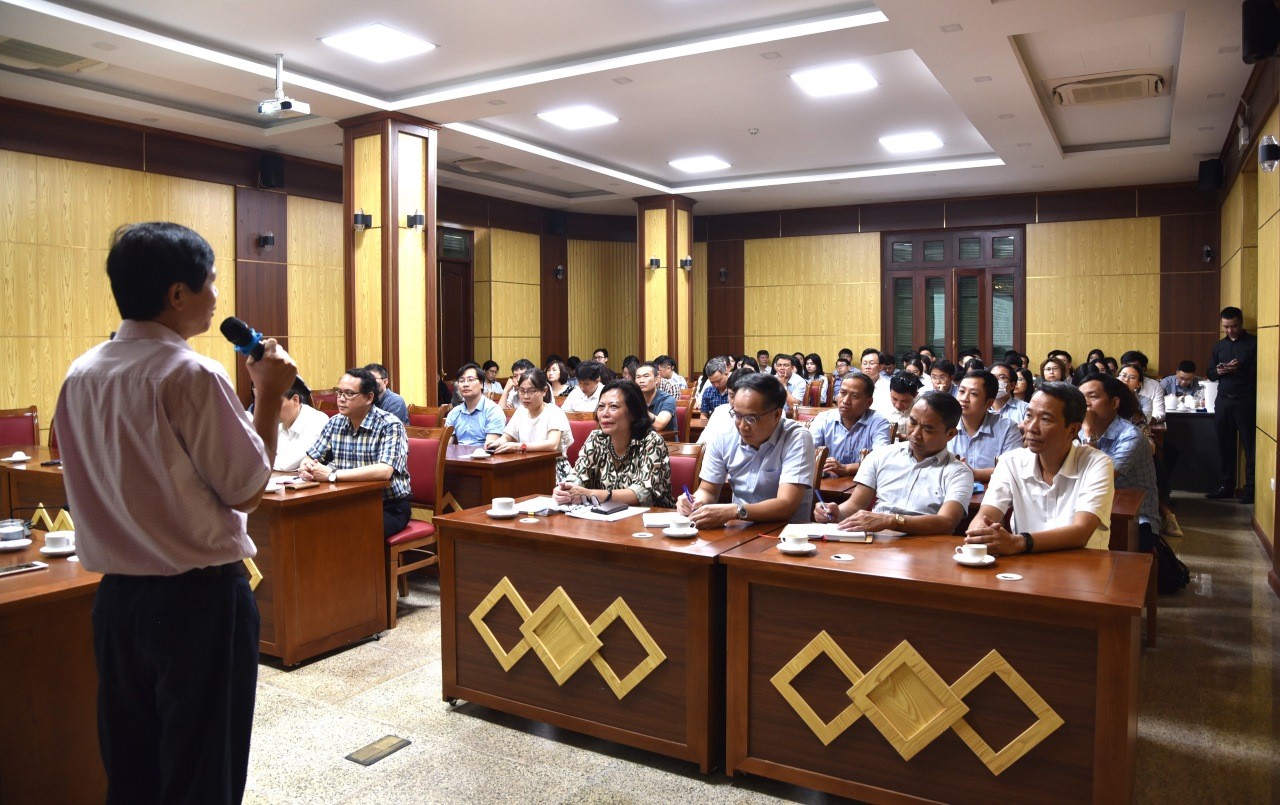 Sinh hoạt chuyên đề Tư tưởng Hồ Chí Minh về đối ngoại và ngoại giao Sinh hoạt chuyên đề Tư tưởng Hồ Chí Minh về đối ngoại và ngoại giao