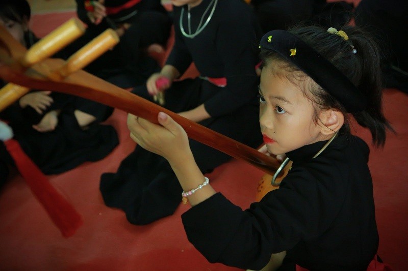 Những người truyền giữ hát Then ở xứ Tuyên Những người truyền giữ hát Then ở xứ Tuyên