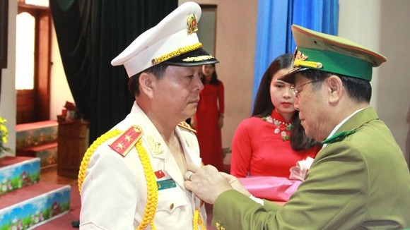 Mức tiền thưởng huân chương các loại năm 2024