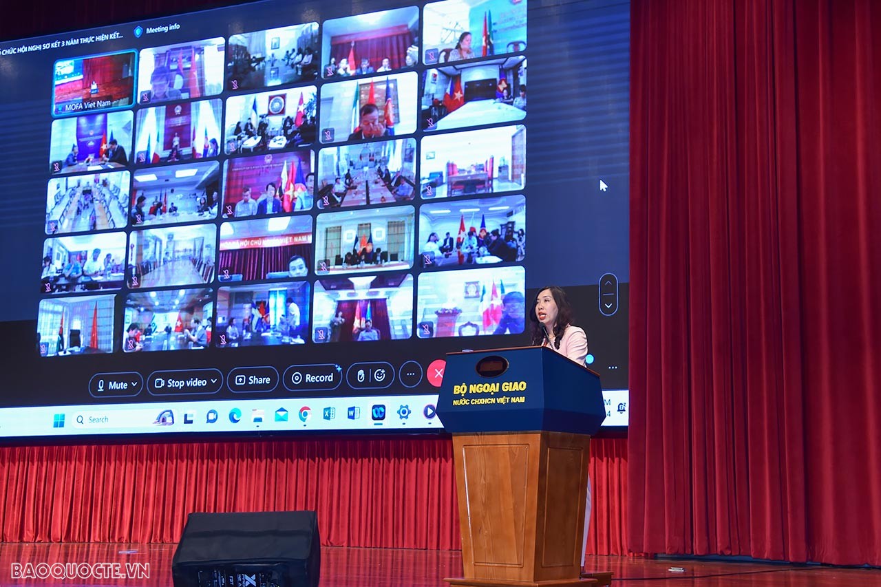 Phát động thi đua ‘cán bộ, đảng viên Đảng bộ Bộ Ngoại giao học tập và làm theo phong cách ngoại giao Hồ Chí Minh’ Phát động thi đua ‘cán bộ, đảng viên Đảng bộ Bộ Ngoại giao học tập và làm theo phong cách ngoại giao Hồ Chí Minh’