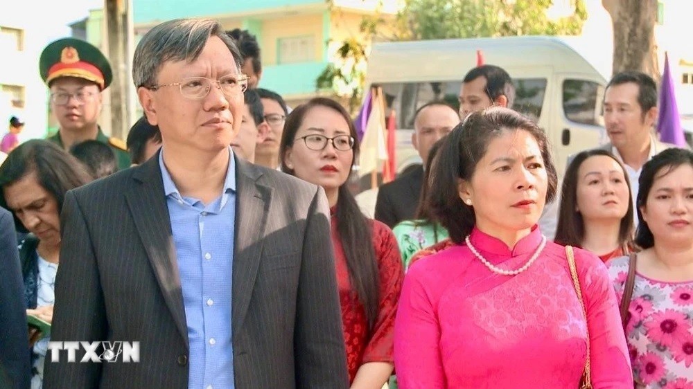 Kỷ niệm 134 năm sinh nhật Bác Hồ: Lễ đặt hoa tại công viên Chủ tịch Hồ Chí Minh ở thủ đô Havana, Cuba Kỷ niệm 134 năm sinh nhật Bác Hồ: Lễ đặt hoa tại công viên Chủ tịch Hồ Chí Minh ở thủ đô Havana, Cuba