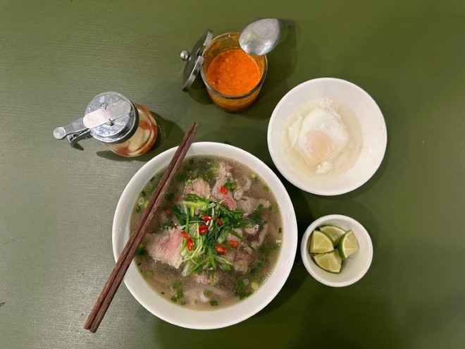 Nhà hàng ấn tượng của chàng trai gốc phố cổ Hà Nội trên đất Mỹ