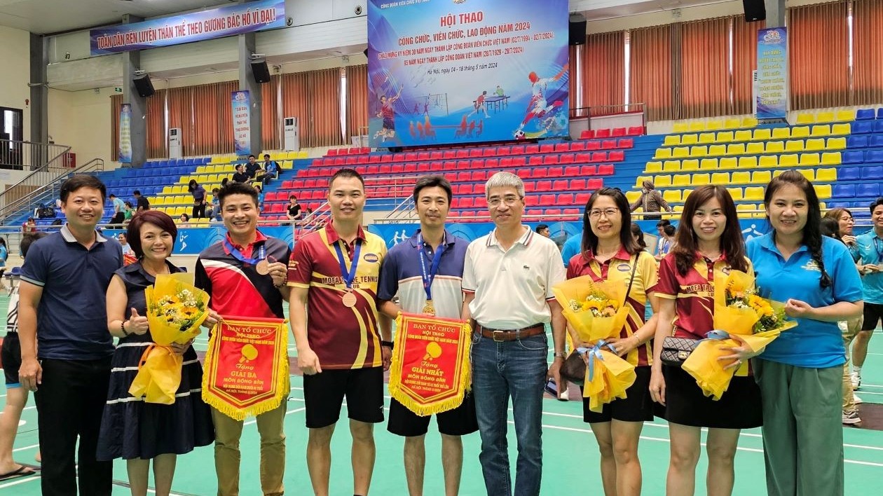 Tạo không khí thi đua sôi nổi, tăng cường giao lưu, học hỏi trong các cấp Công đoàn Viên chức Việt Nam