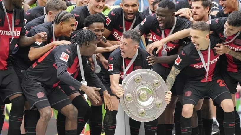 Bundesliga 2023/24: Bayer Leverkusen vô địch sau 34 vòng bất bại; Bayern Munich xếp thứ 3