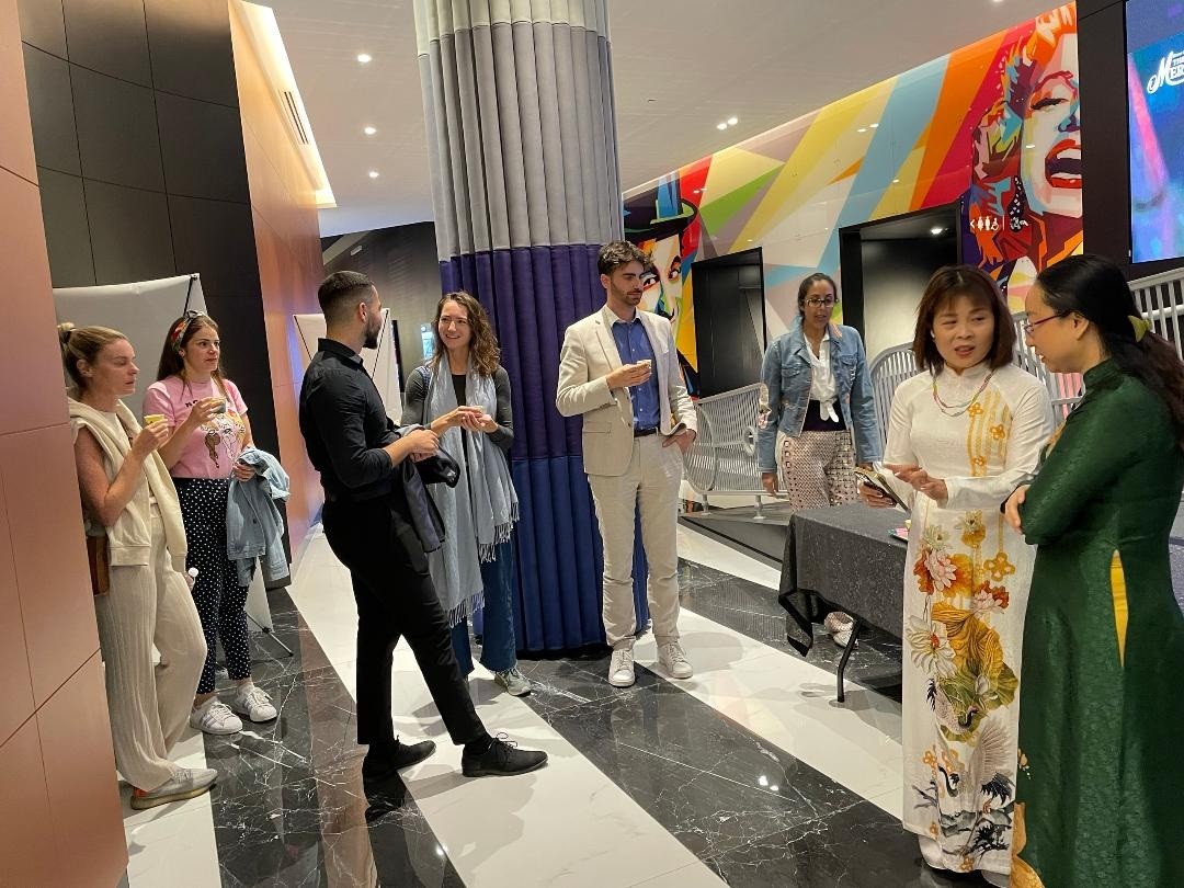 Phim Việt Nam thu hút sự quan tâm của công chúng tại Tuần lễ phim Pháp ngữ tại Bahrain Phim Việt Nam thu hút sự quan tâm của công chúng tại Tuần lễ phim Pháp ngữ tại Bahrain