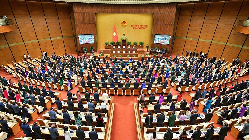 Chức danh nào phải thực hiện lễ tuyên thệ nhậm chức? Trình tự lễ tuyên thệ theo quy định mới nhất? Chức danh nào phải thực hiện lễ tuyên thệ nhậm chức? Trình tự lễ tuyên thệ theo quy định mới nhất?