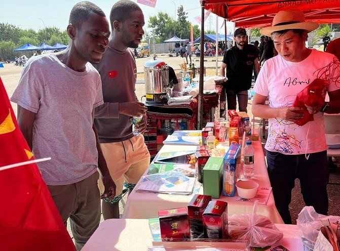 Việt Nam để lại ấn tượng sâu sắc trong sự kiện giao lưu do Bộ Ngoại giao Angola tổ chức Việt Nam để lại ấn tượng sâu sắc trong sự kiện giao lưu do Bộ Ngoại giao Angola tổ chức