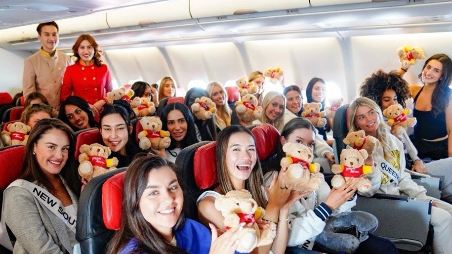 Vietjet đưa top 28 cuộc thi Hoa hậu Hoàn vũ Australia tới Việt Nam