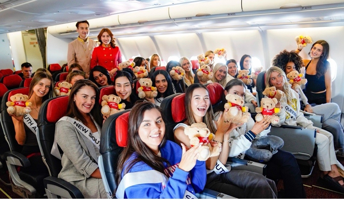 Vietjet đưa top 28 cuộc thi Hoa hậu Hoàn vũ Australia tới Việt Nam
