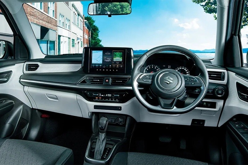 Cận cảnh Suzuki Swift 2024 vừa ra mắt tại Ấn Độ, giá từ 197 triệu đồng