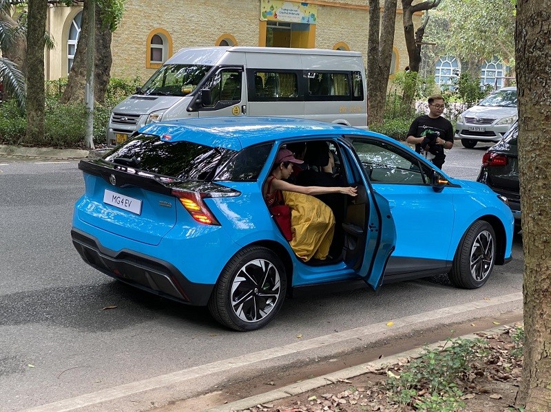 Xe điện MG4 sẽ ra mắt khách hàng Việt vào ngày 1/6 Xe điện MG4 sẽ ra mắt khách hàng Việt vào ngày 1/6