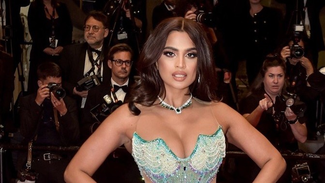 5 mẫu đầm dạ hội của nhà thiết kế Việt trên thảm đỏ Liên hoan phim Cannes 2024